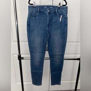 Old Navy Long, High-Waisted Wow Super-Skinny Ankle Jeans